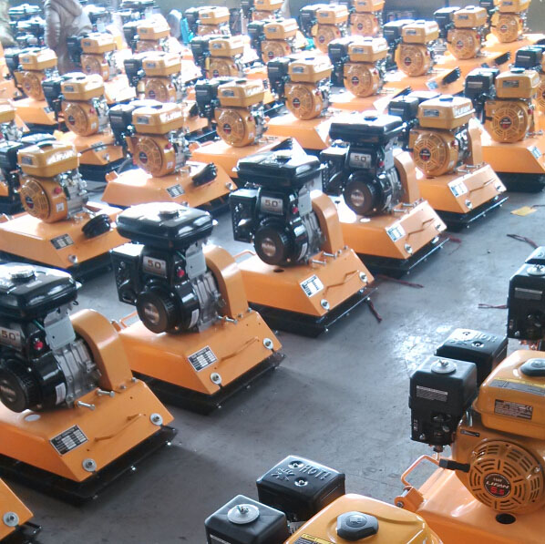 Plate compactor C-77 with Chinese gasoline engine for light construction machinery